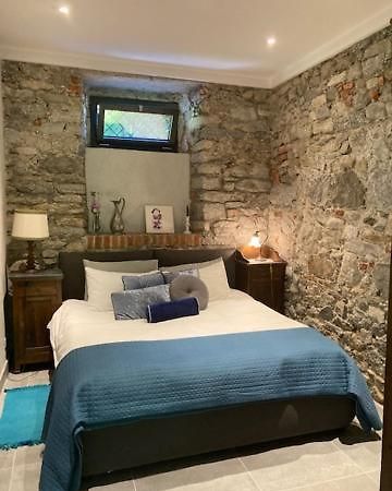 Villa Bacchetta - Stone Cottage Oleggio Castello Eksteriør bilde
