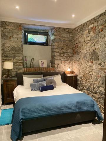 Villa Bacchetta - Stone Cottage Oleggio Castello Eksteriør bilde